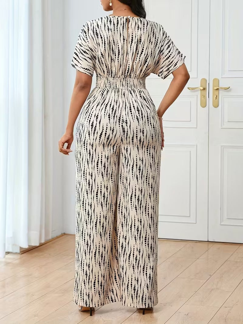 Modern Contrast Print V-Neck Jumpsuit with Elastic Waist & Belt