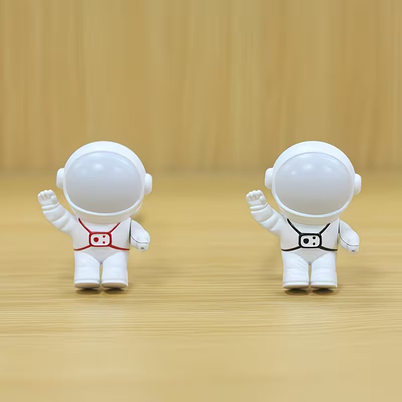 Astronaut USB Ambient Light