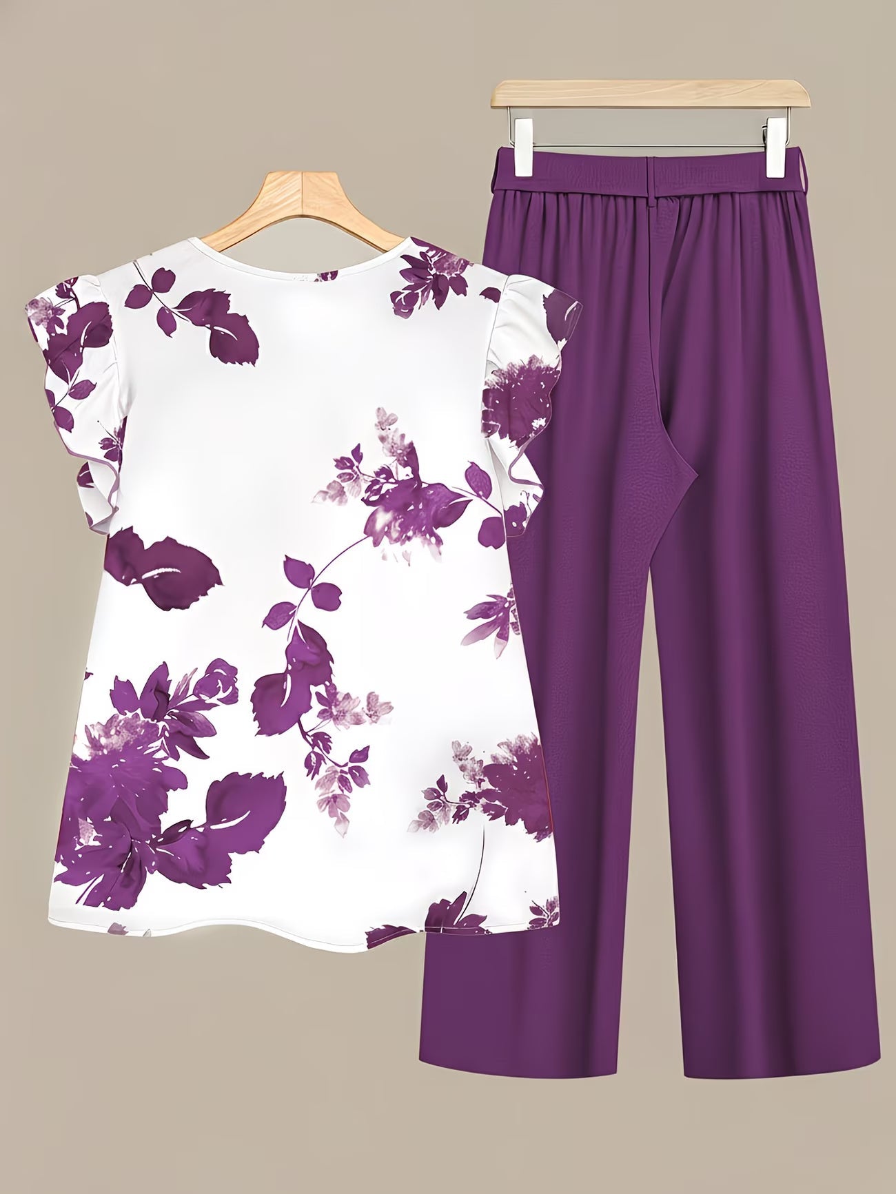 Paisley Elegance V-Neck Pleated Co-Ord Set