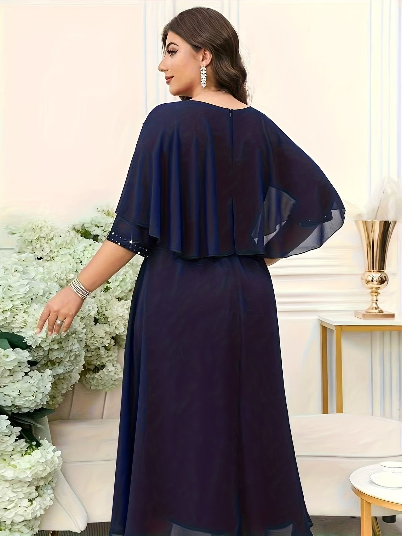 Elegant Plus Size Rhinestone Crew Neck Dress