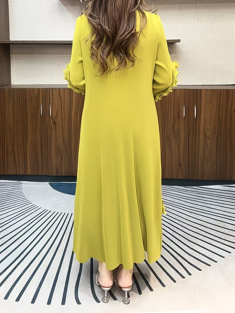 Modern Plus Size Pleated Dress with Relaxed Comfort Fit
