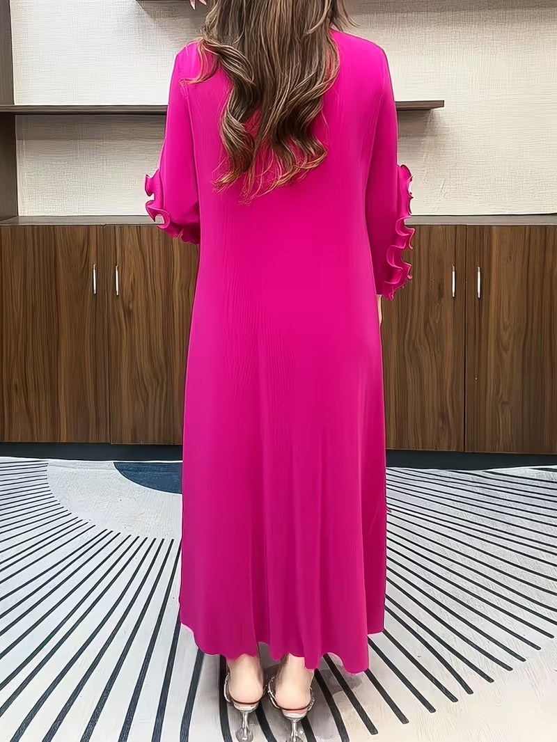 Modern Plus Size Pleated Dress with Relaxed Comfort Fit