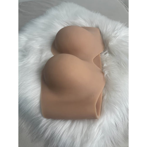 Invisible Silicone Breast Cover – Strapless, Breathable & Reusable, Perfect for Backless Dresses, Weddings & Cosplay