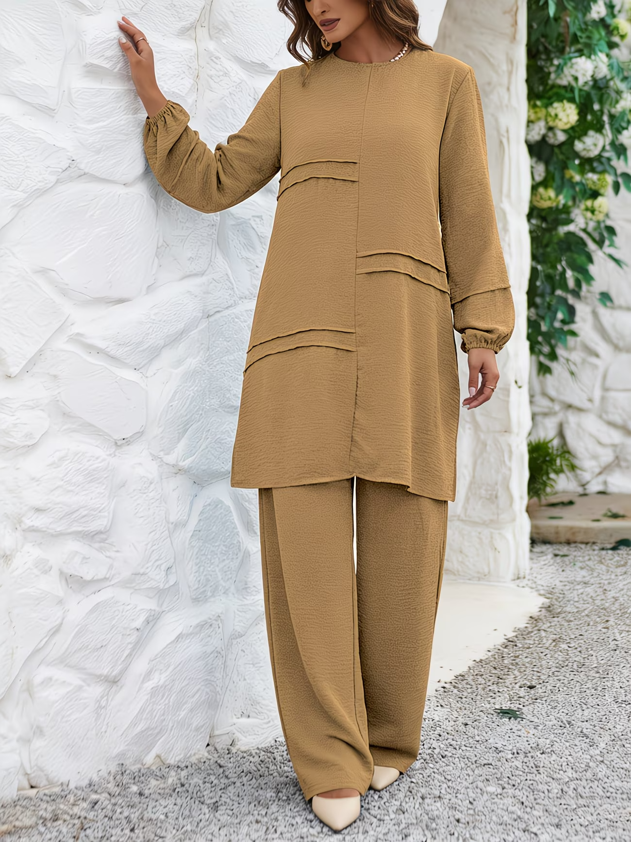 Timeless Twin-Stripe Abaya Two-Piece Set
