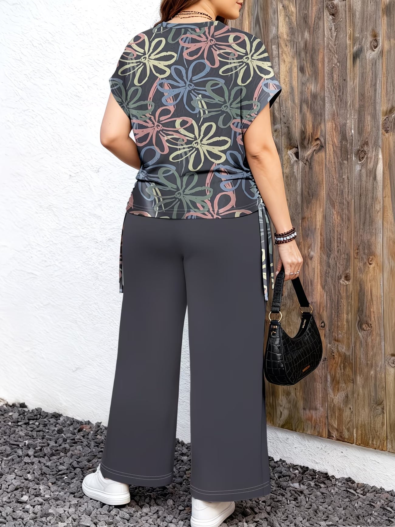 Casual T-Shirt & Pants 2-Piece Summer Outfit for Women